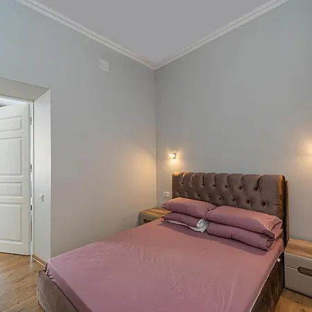 Prestigious City Center Apartment With Free Parking By Polo Apartments Kaunas Exterior photo