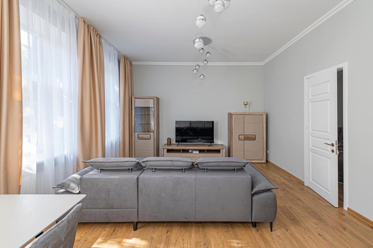 Huoneisto Prestigious Center With Free Parking By Polo *
